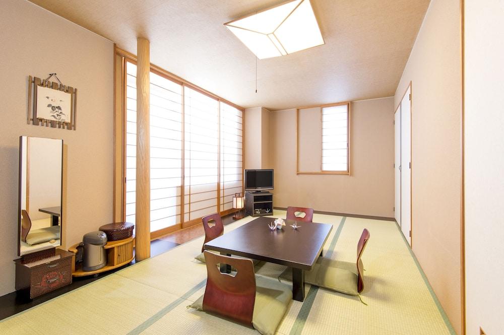 Hakuba Mominoki Hotel