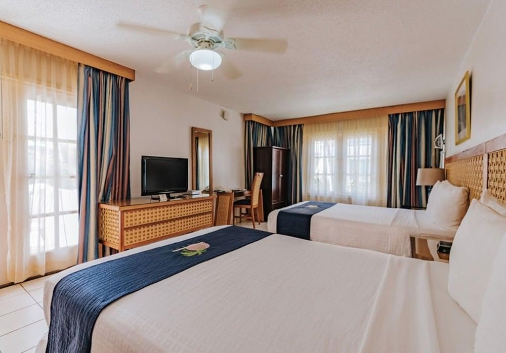 Caribbean Palm Village Resort