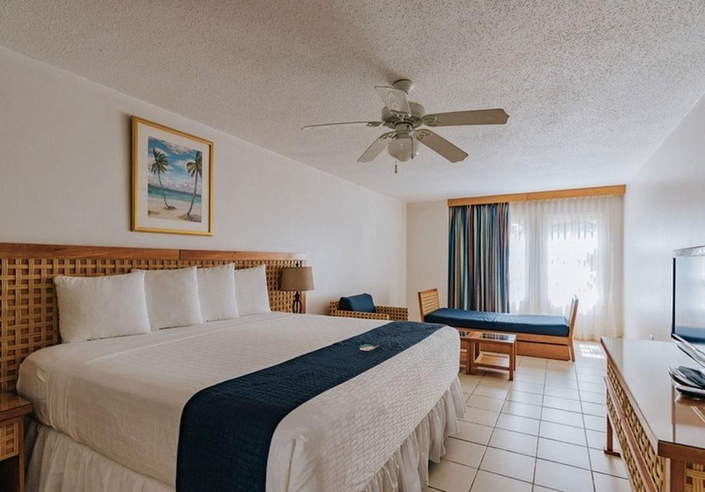 Caribbean Palm Village Resort