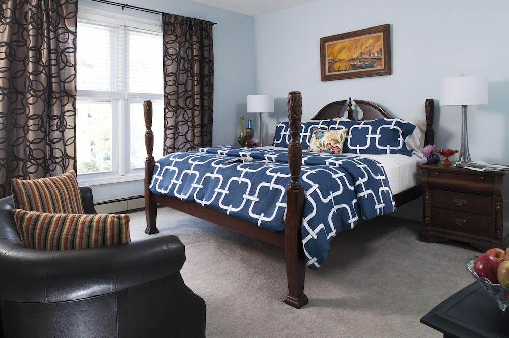 Beech Tree Inn & Cottage