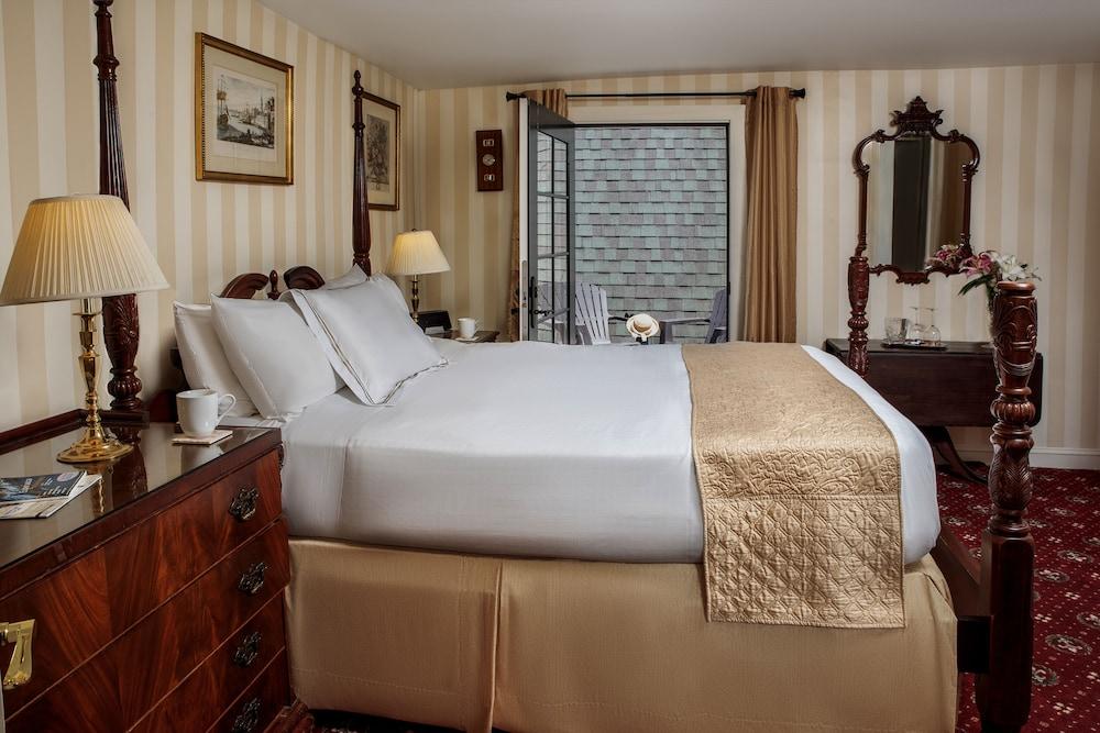 Samuel Durfee House B&B