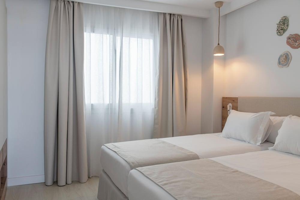 Suites Roc Portonova