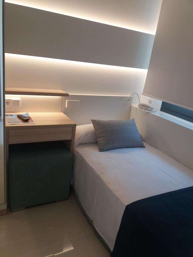 Globales Acis & Galatea