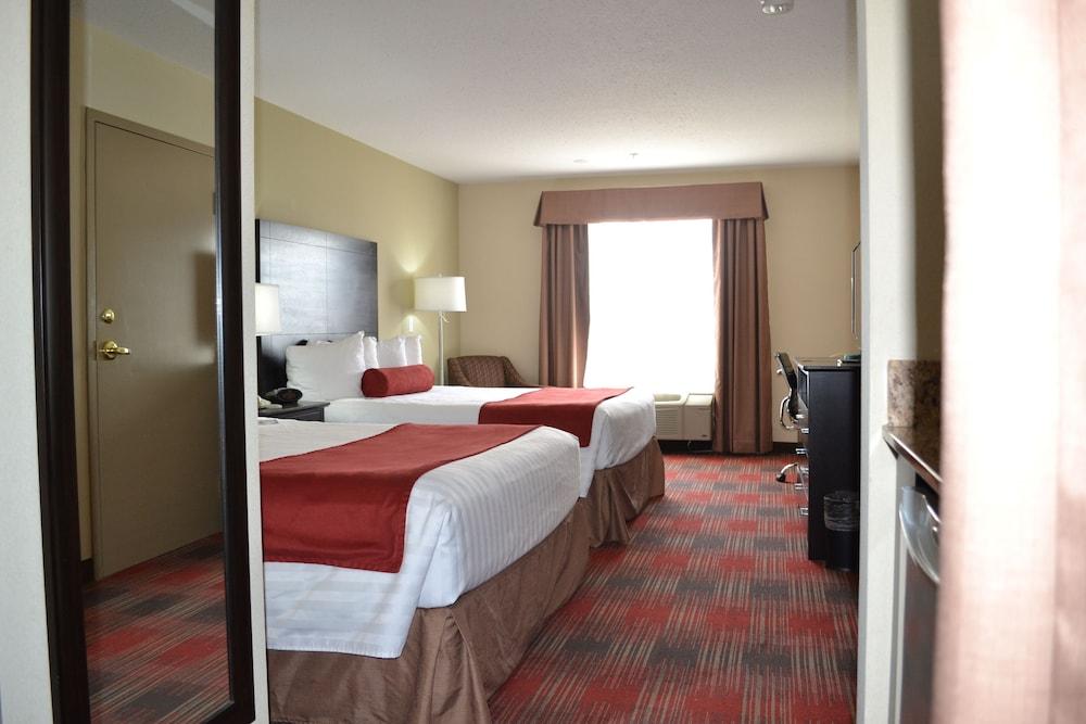 Best Western Plus Red Deer Inn & Suites