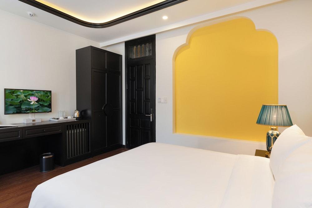 Lantern Boutique Hoi An