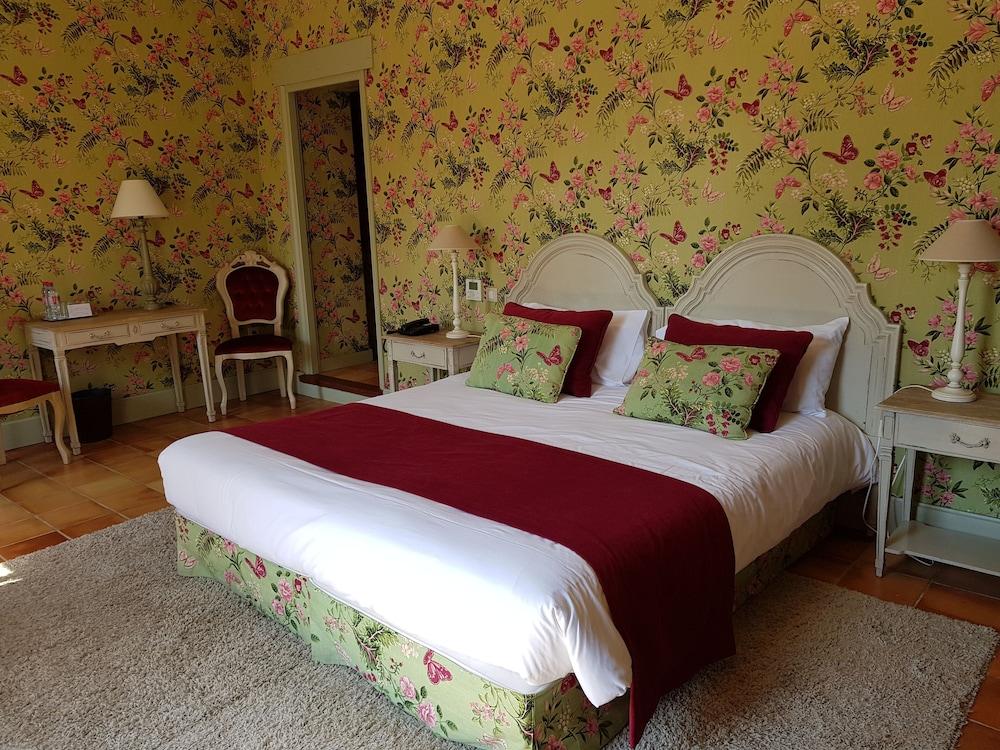 Hôtel Restaurant - Chateau de Lalande