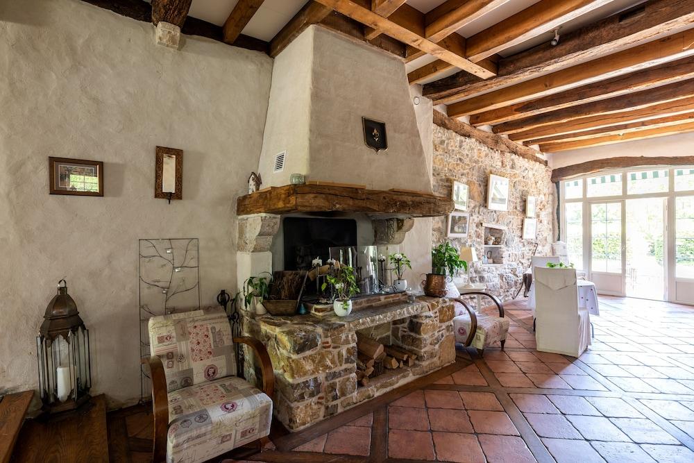 Domaine De Bassilour