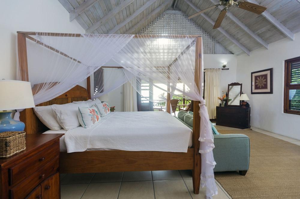 Stonefield Villa Resort