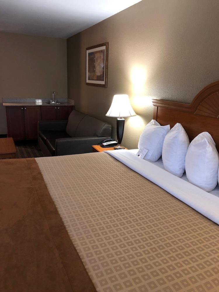 Best Western Zachary Inn