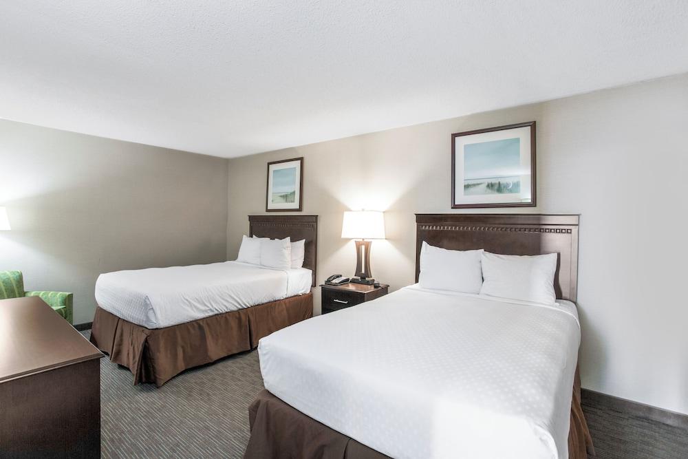 Beach Quarters Resort