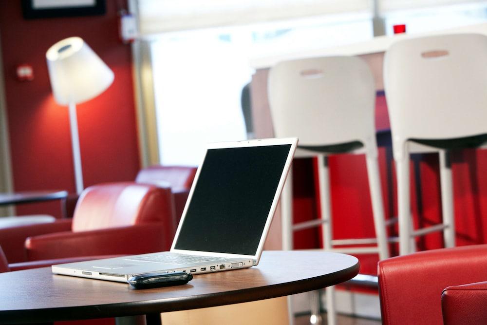 Hotel Campanile Paris Ouest - Chaville