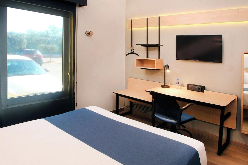 City Express by Marriott Reynosa