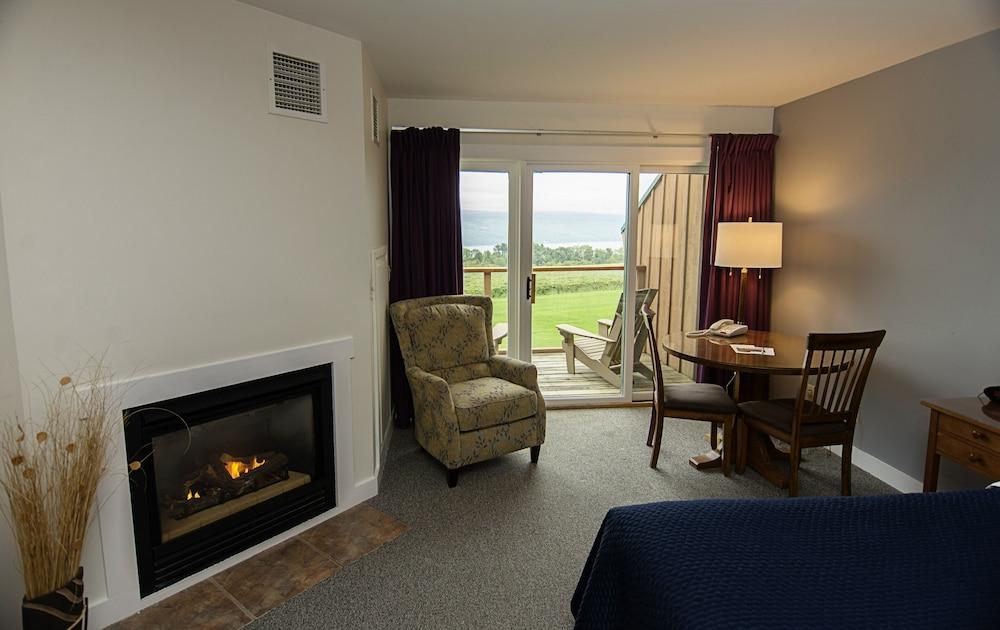 The Inn at Glenora Wine Cellars