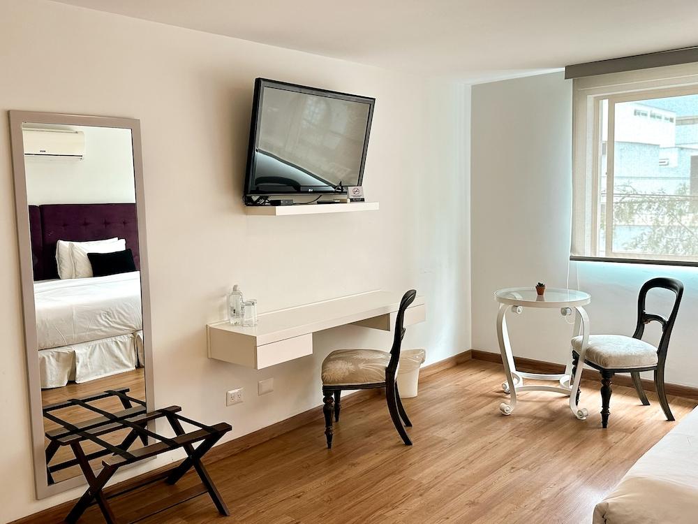 El Golf Hotel Boutique