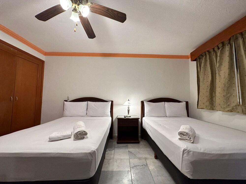 Hotel Avenida Cancun