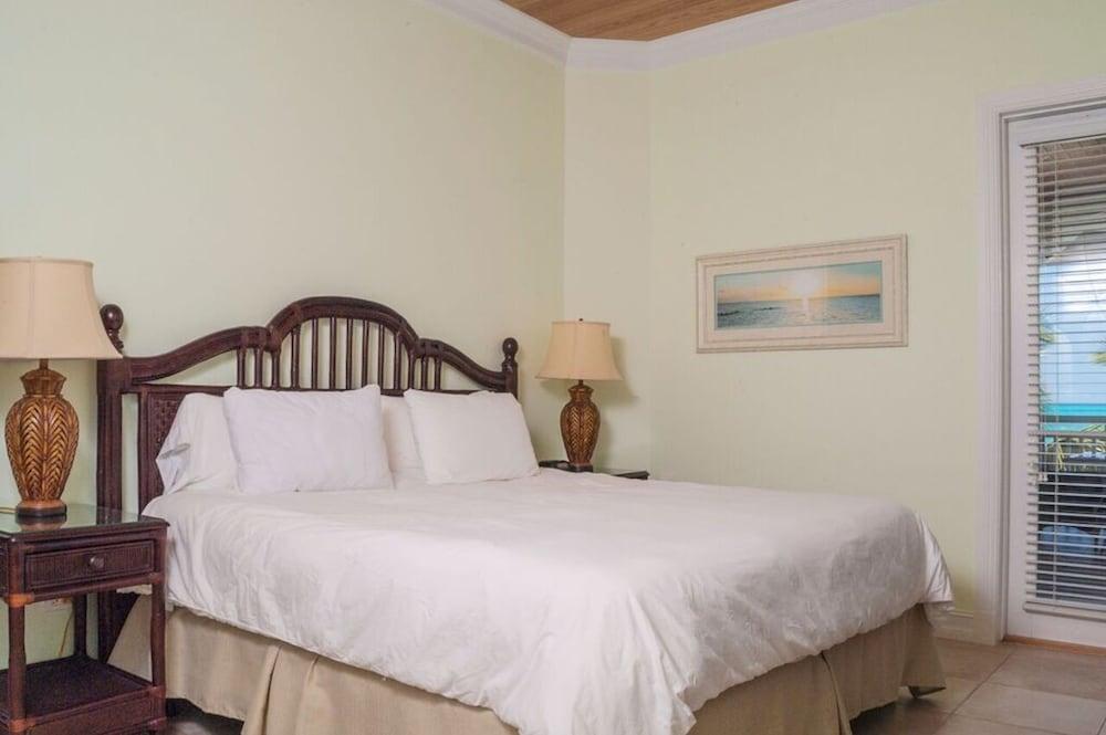 Cape Santa Maria Beach Resort