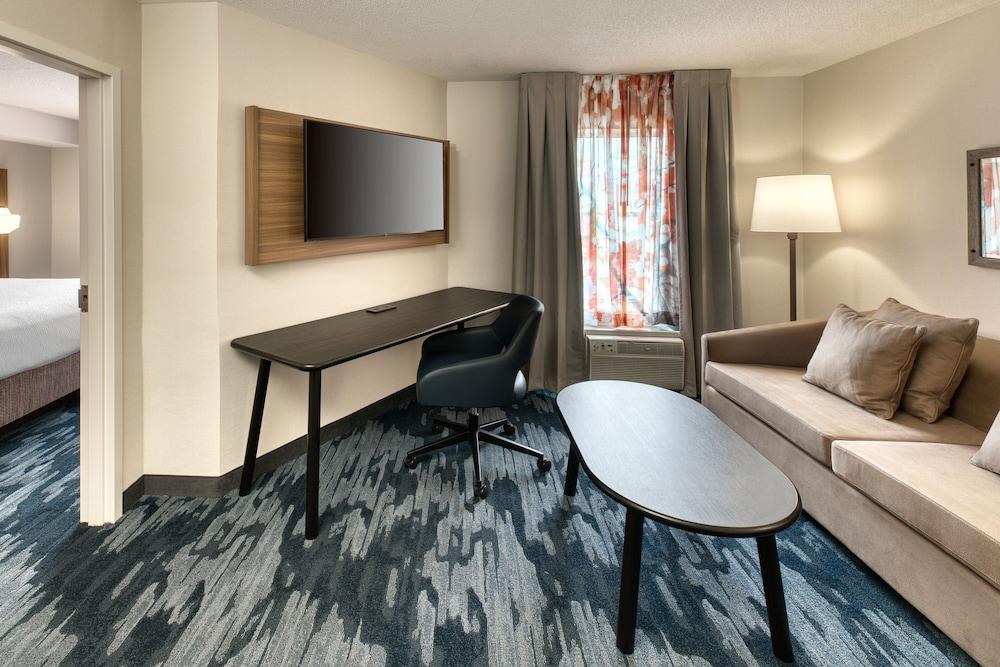 Fairfield Inn and Suites by Marriott Toronto Brampton