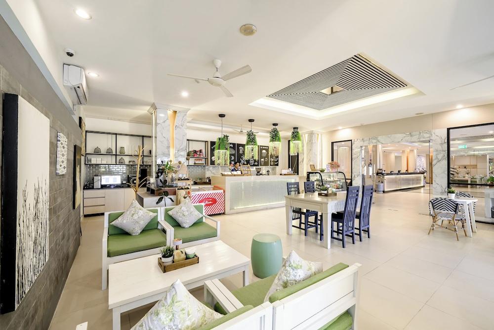 Andamantra Resort and Villa Phuket