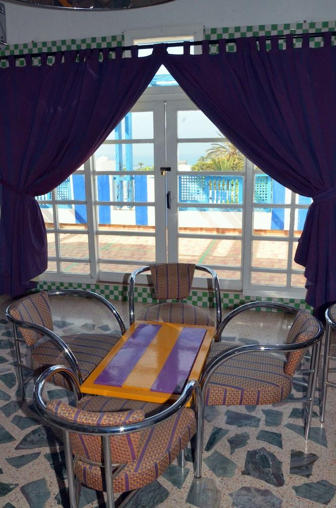 Tagadirt Appart-Hotel