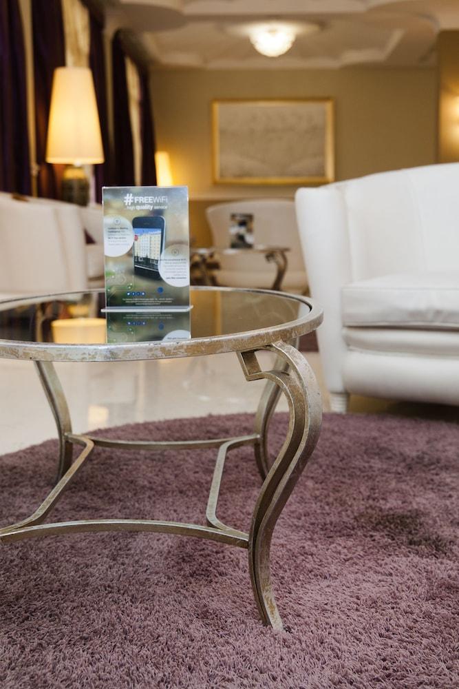 Zanhotel & Meeting Centergross