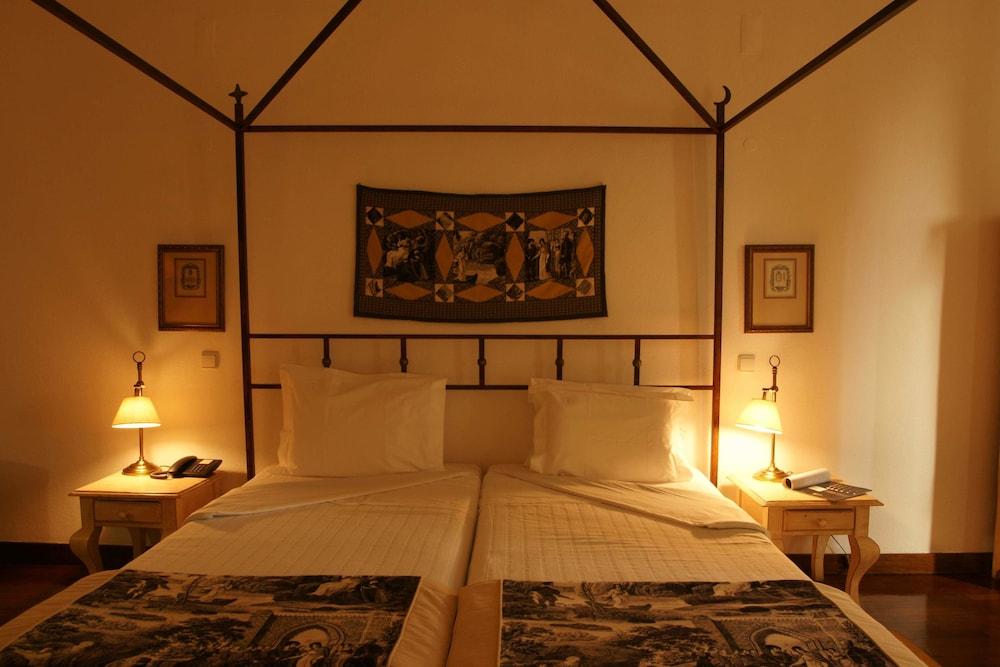 Pousada Castelo de Alvito - Historic Hotel