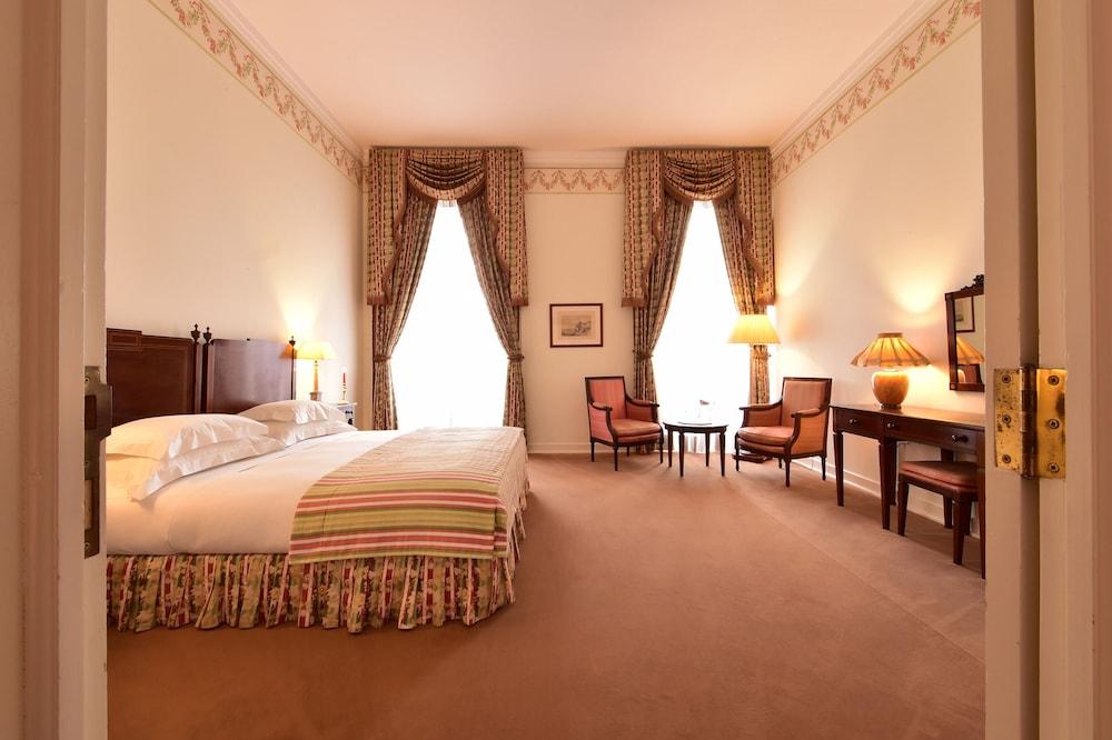 Pousada Palácio de Queluz – Historic Hotel