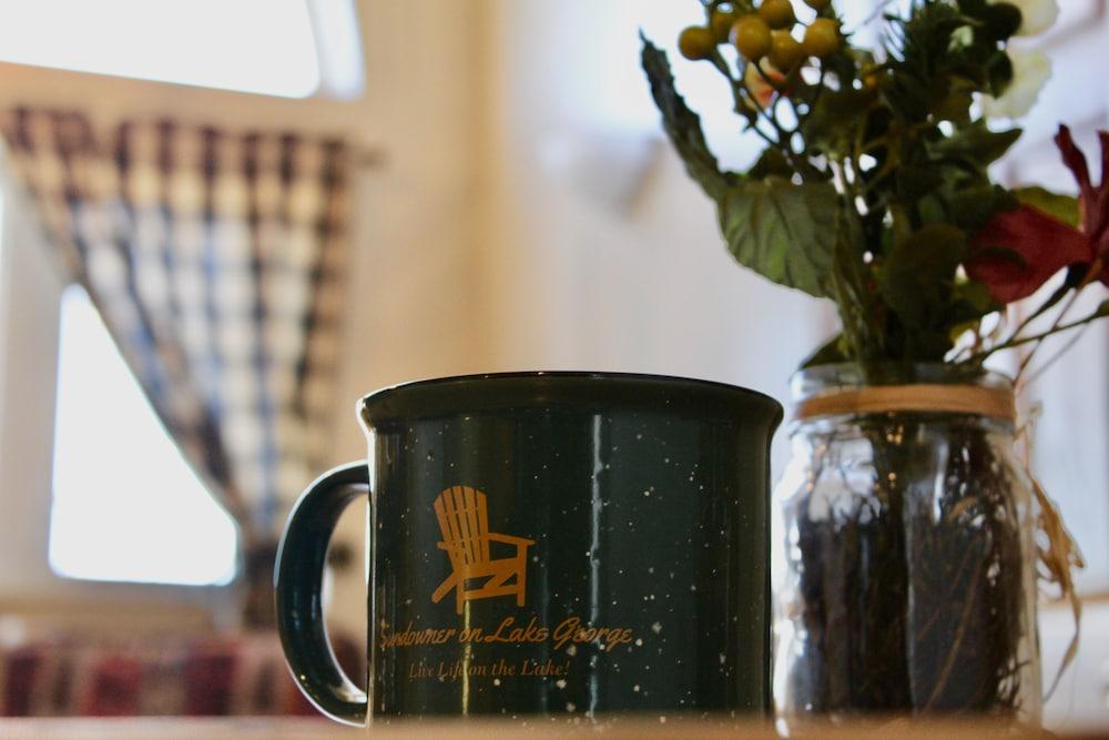 Sundowner on Lake George