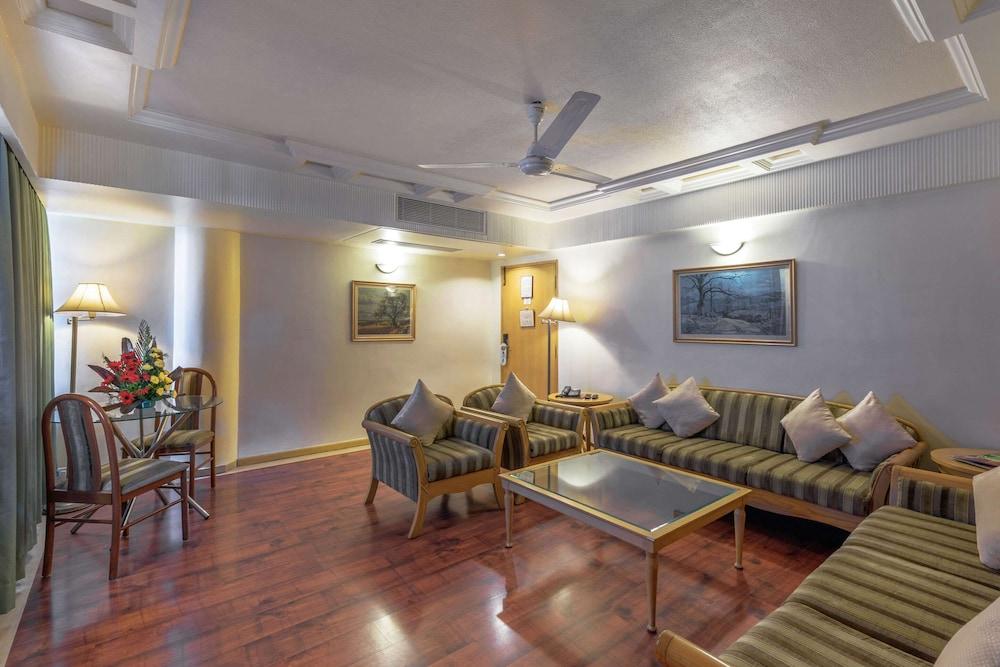 Comfort Inn President