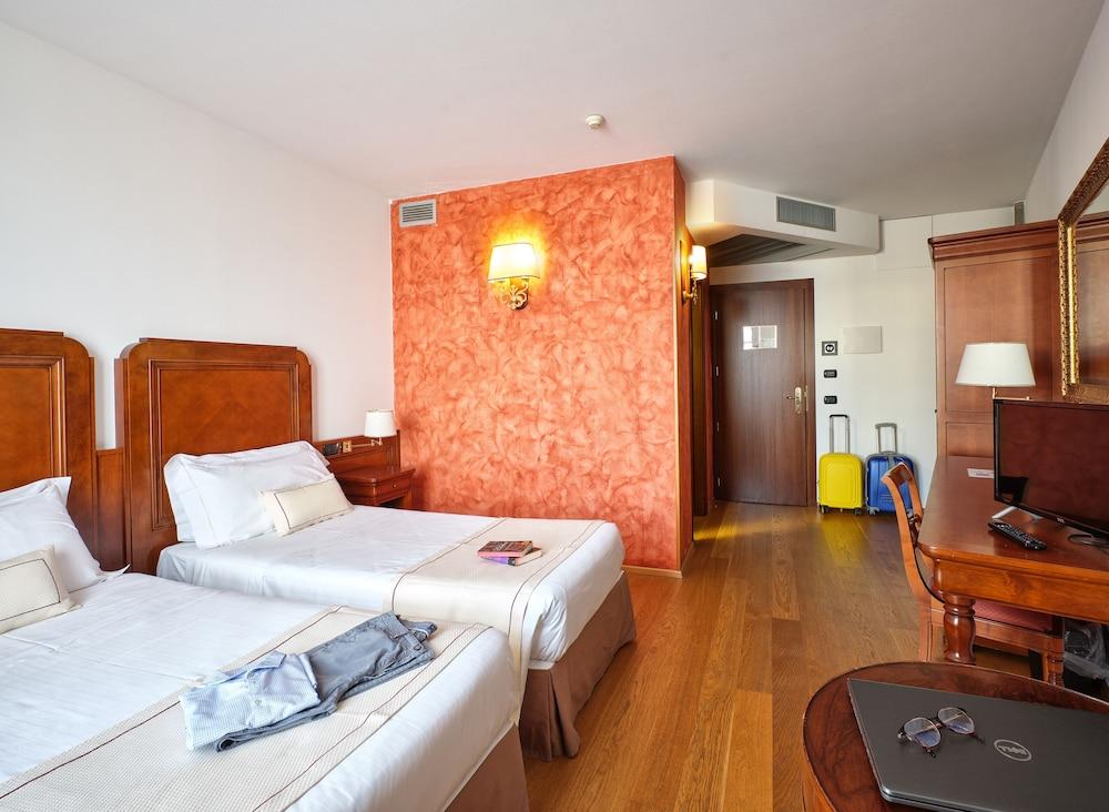 Hotel Villa Malaspina