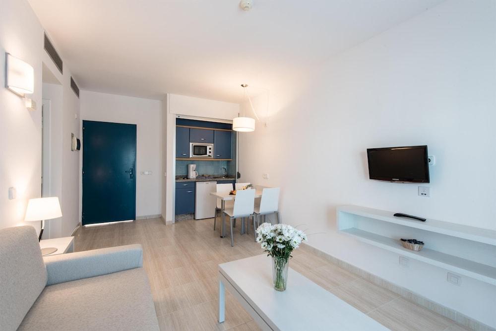 THB Tropical Island Aparthotel