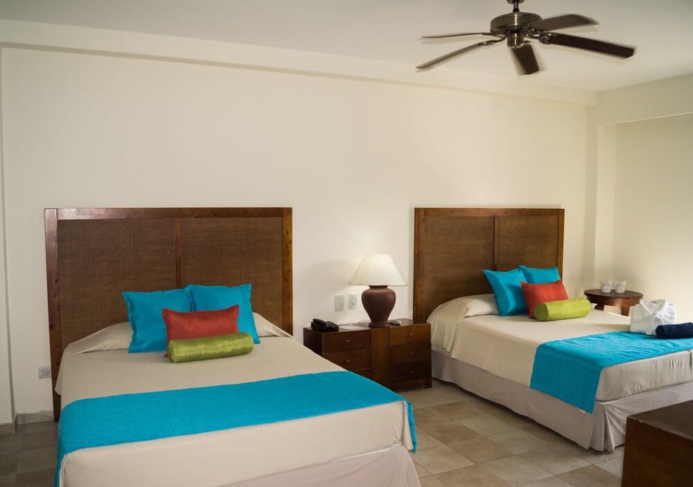 Hesperia Playa El Agua - All-Inclusive