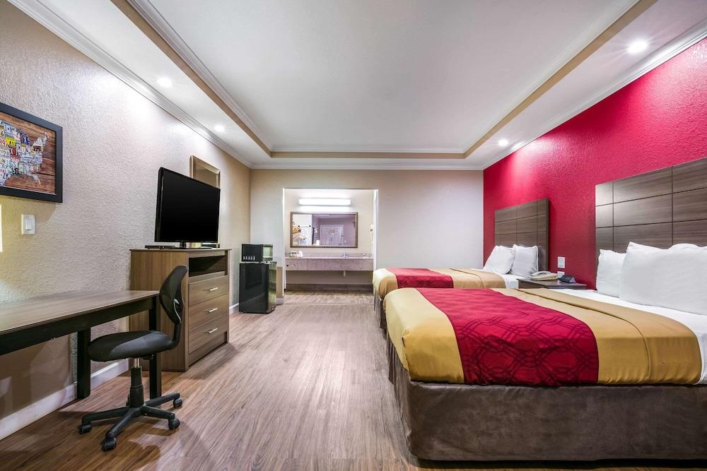 Econo Lodge Inn & Suites Horn Lake - Southhaven