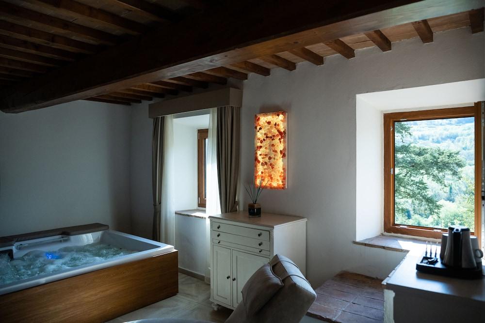 Il Castelluccio Country Resort