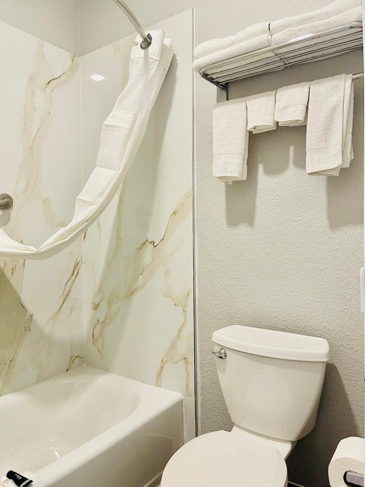 Americas Best Value Inn La Porte