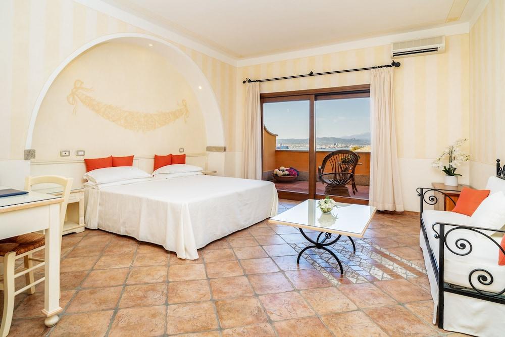 LH Pozzo Sacro Hotel