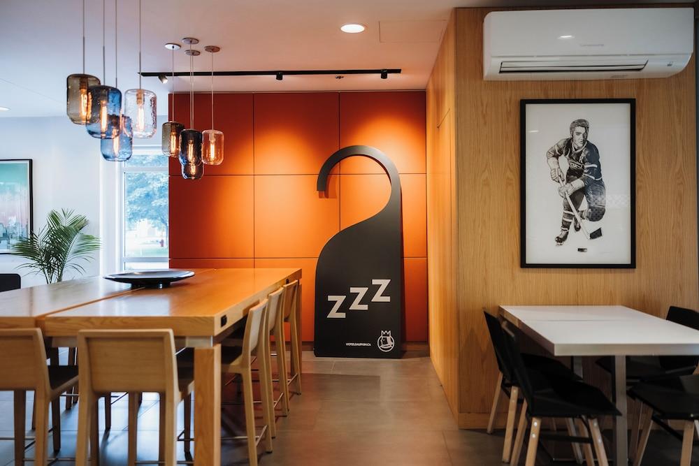 Hôtel Le Dauphin Montréal - Longueuil