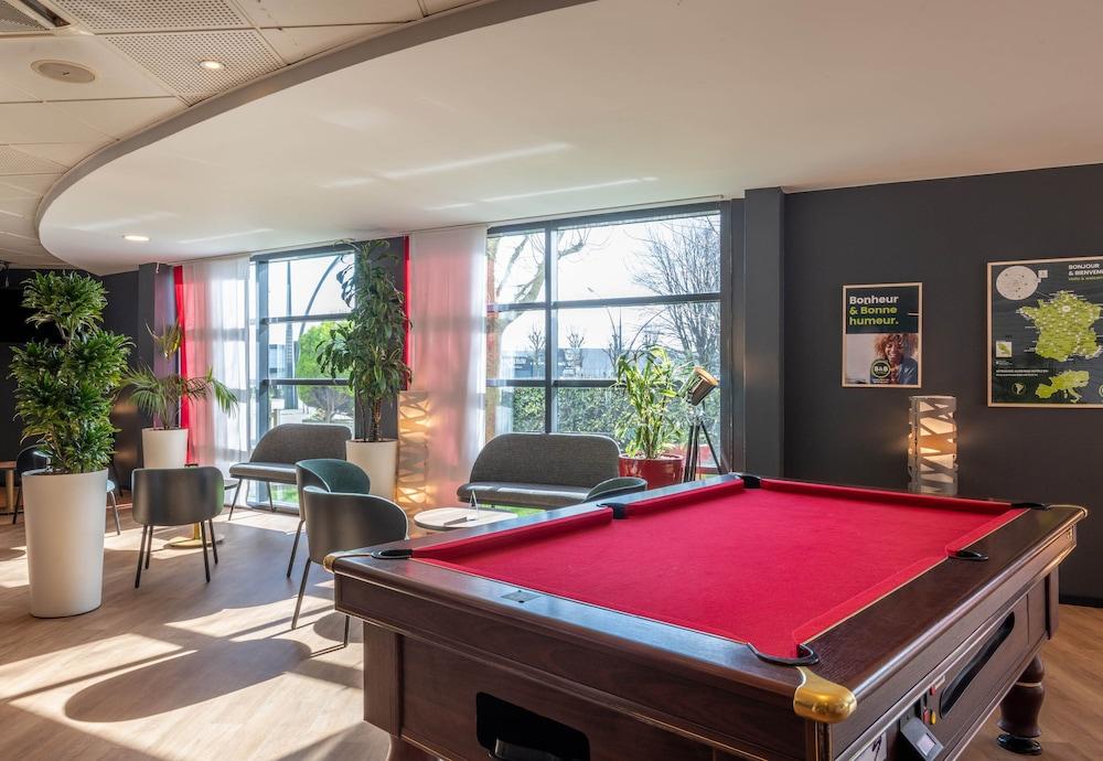 B&B HOTEL Calais Terminal Cité de l'Europe 3 étoiles