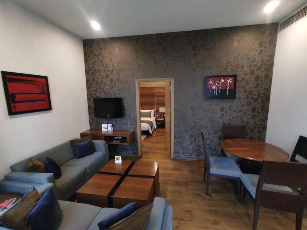 Fortune Select Global, Gurugram - Member ITC Hotels' Group