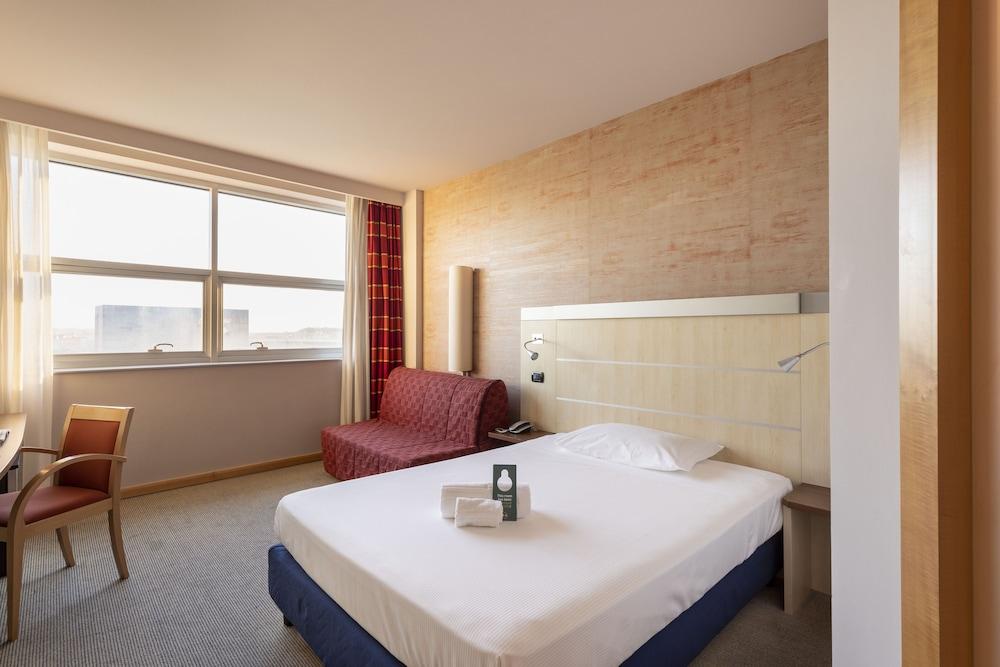 B&B Hotel Cherasco Langhe