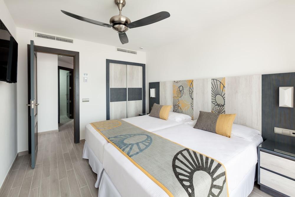 Hotel Riu Chiclana - All Inclusive