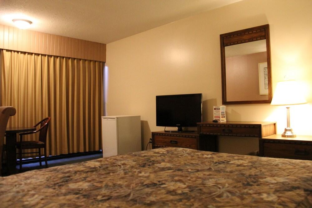 The Fort Nelson Hotel