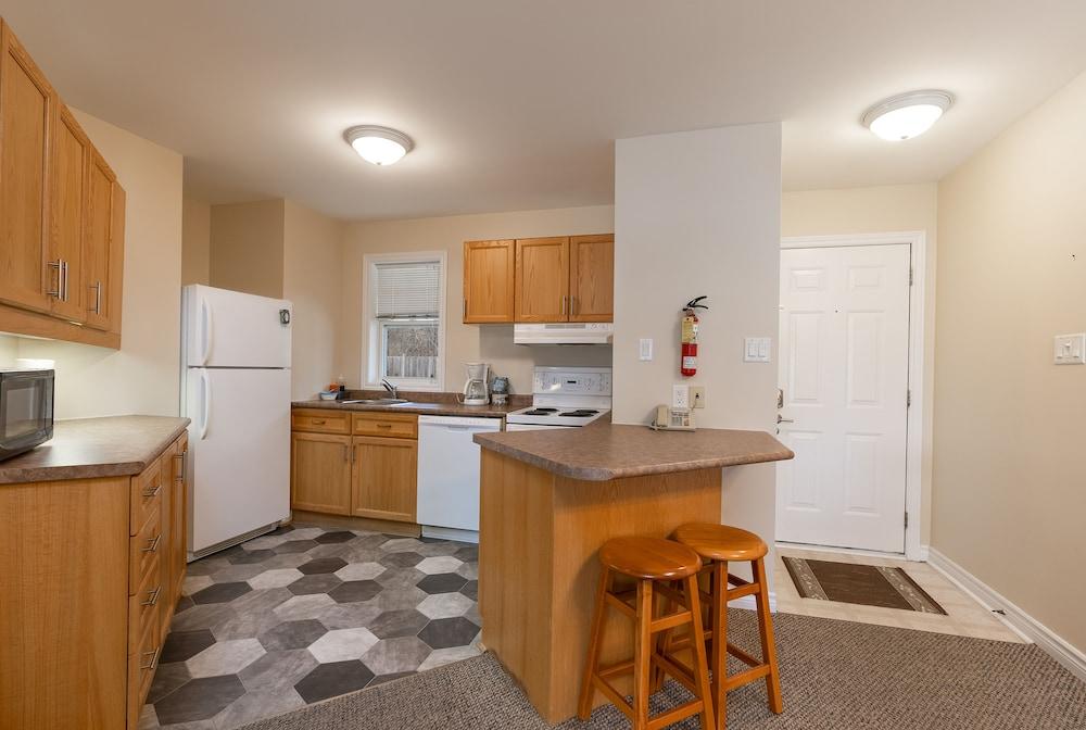 GetAways At Haliburton Heights