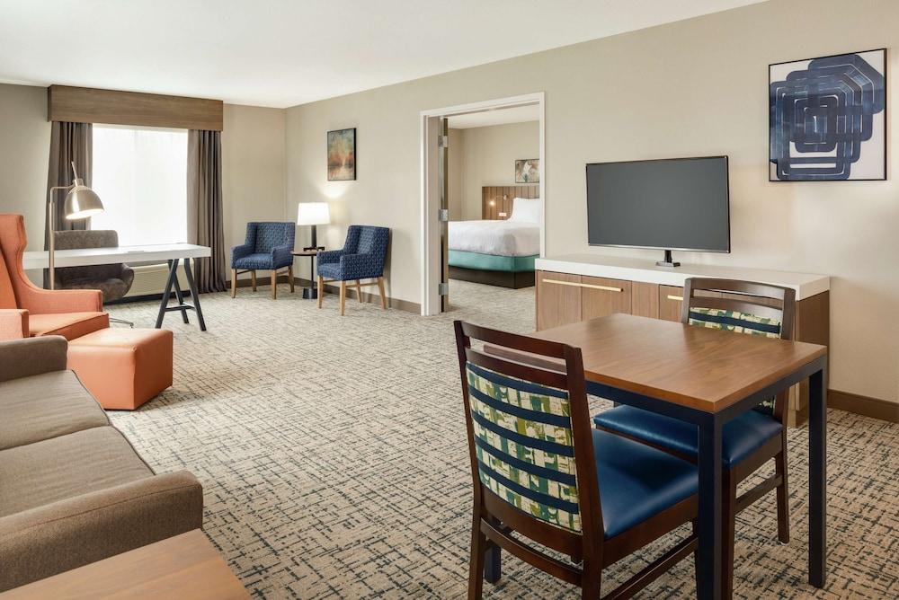 Hilton Garden Inn Dubuque Downtown