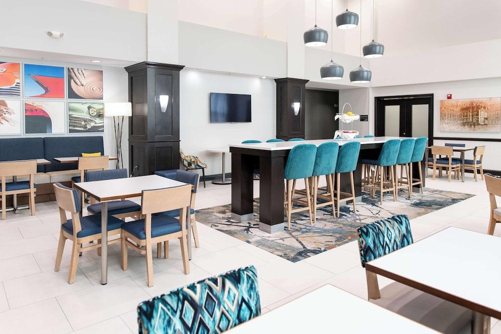 Hampton Inn & Suites Effingham