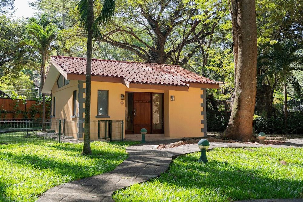 CC Beach Front Papagayo All Inclusive