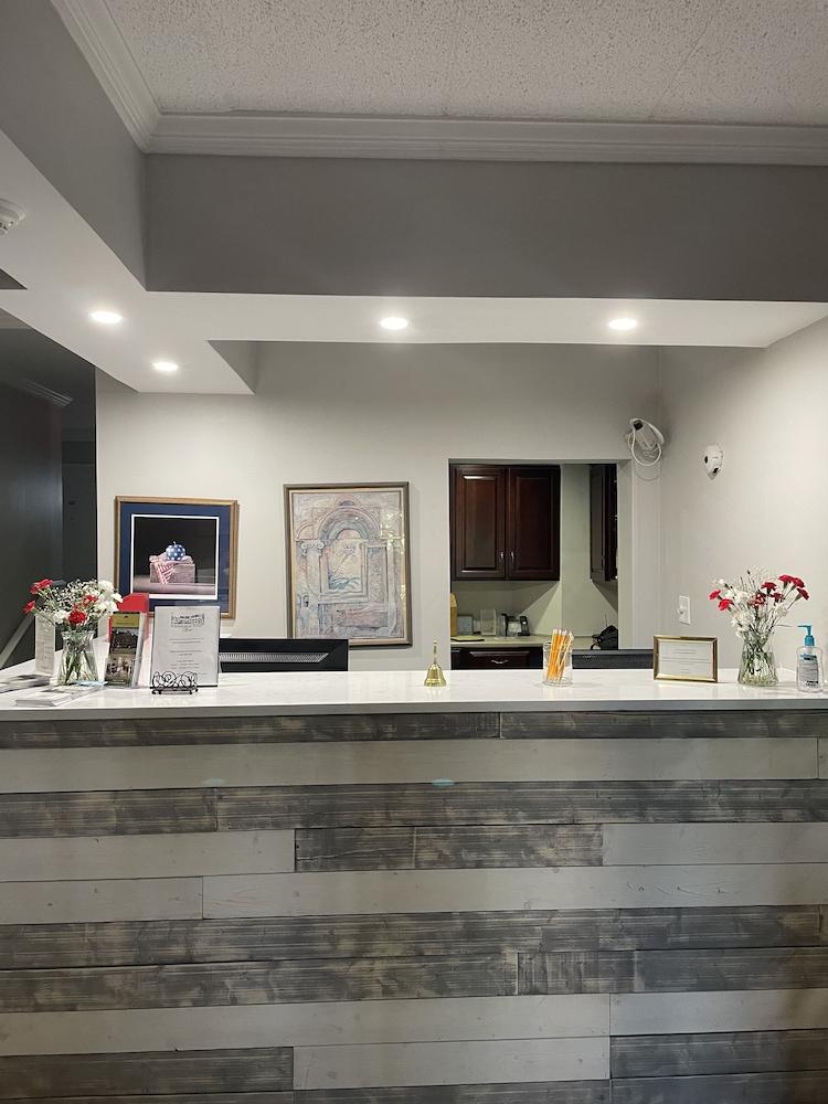 Brandywine River Hotel