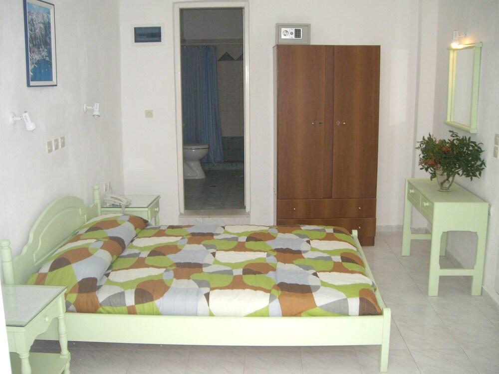 Poseidon Beach Hotel