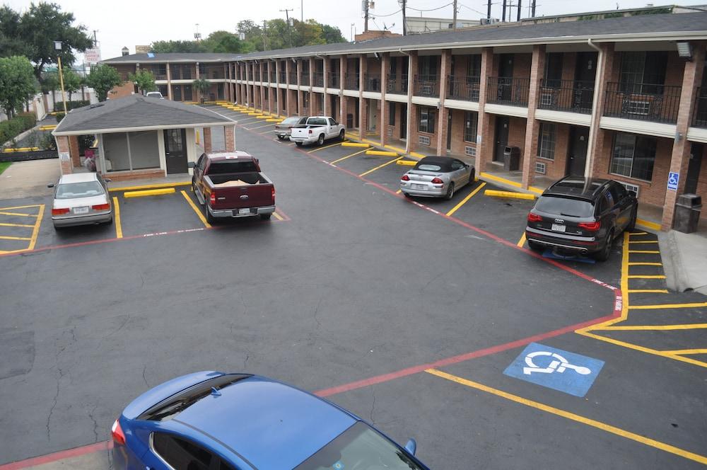 Downtown Suites Dallas