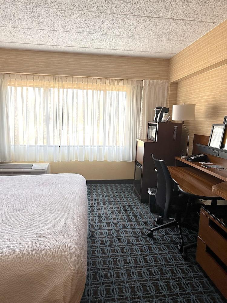 Fairfield Inn & Suites by Marriott Parsippany