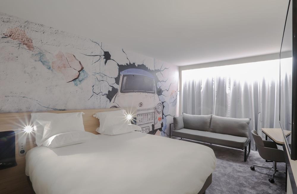 Arena Hôtel La Défense